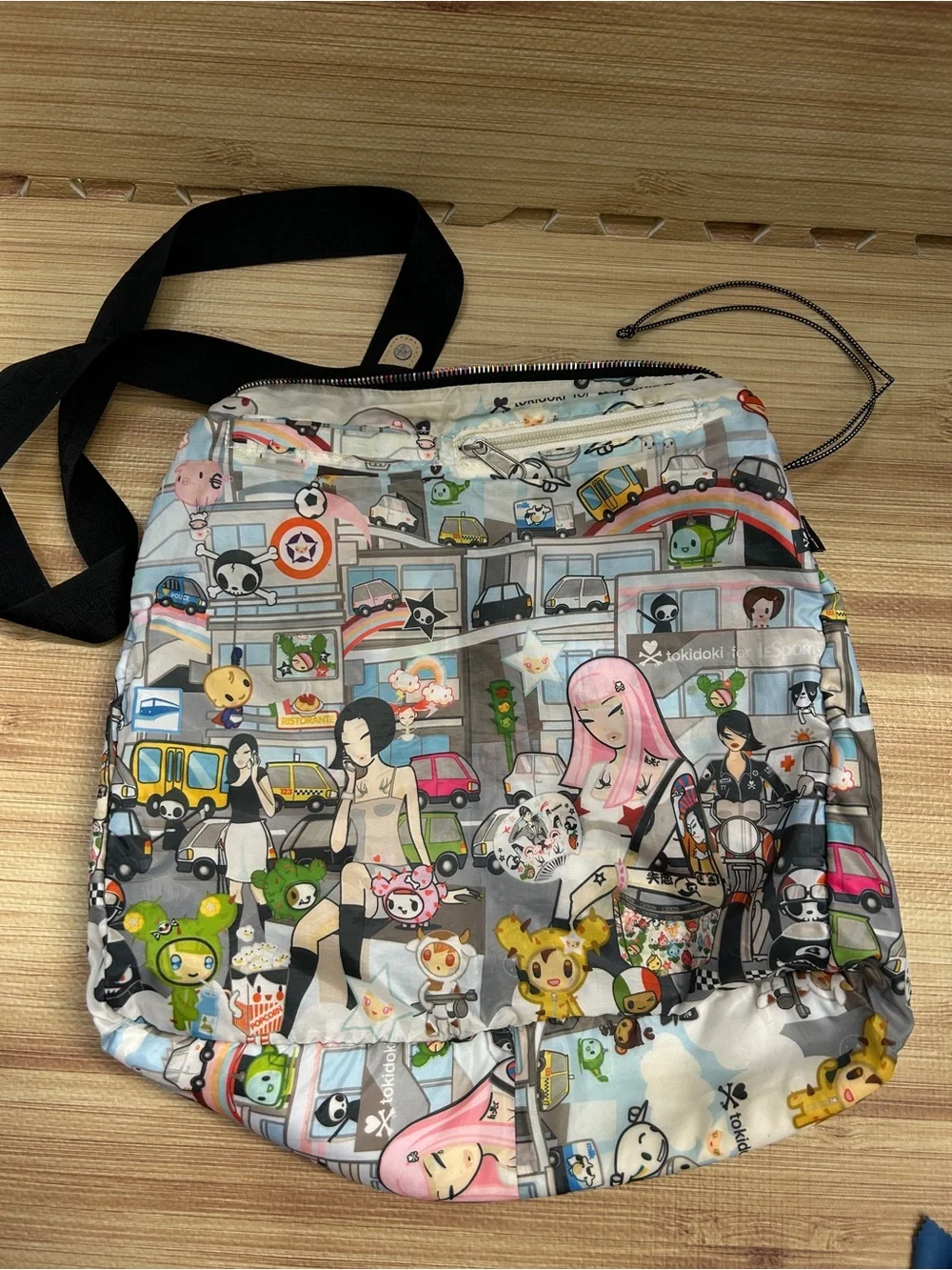 Lesportsac authentic exact light